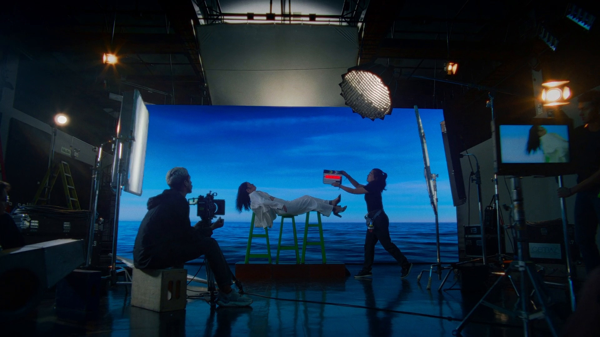 Image of scene from the PUCP University video.